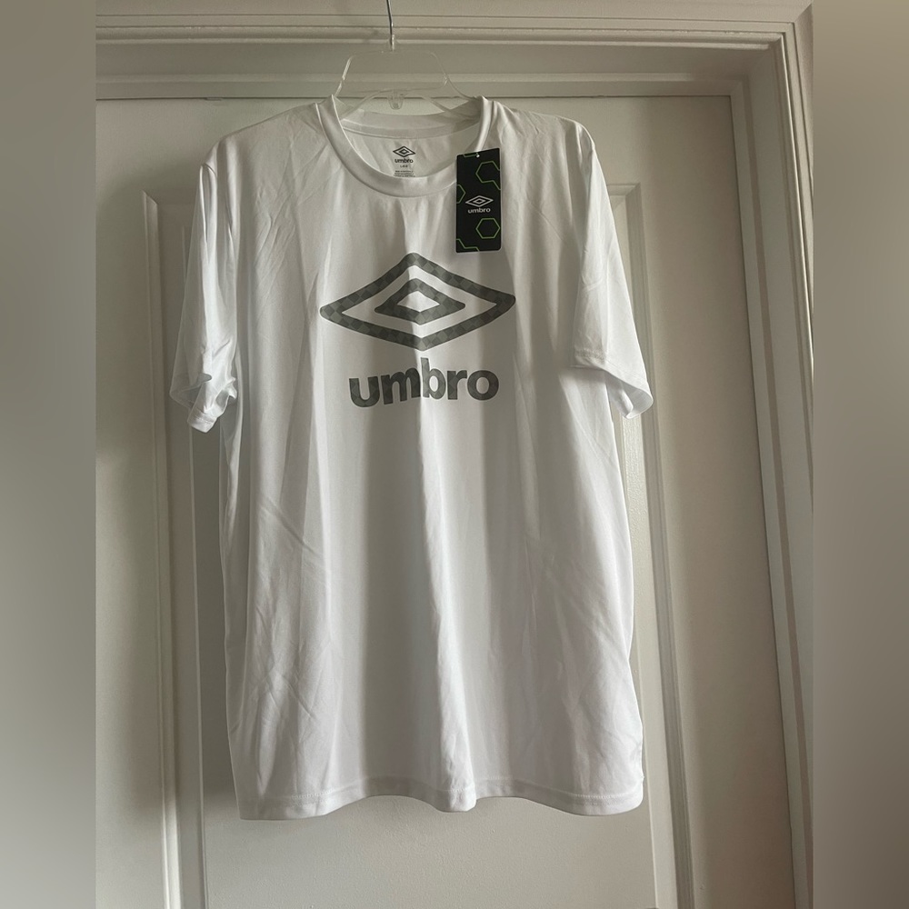 Umbro mens Dri-Fit T-Shirt